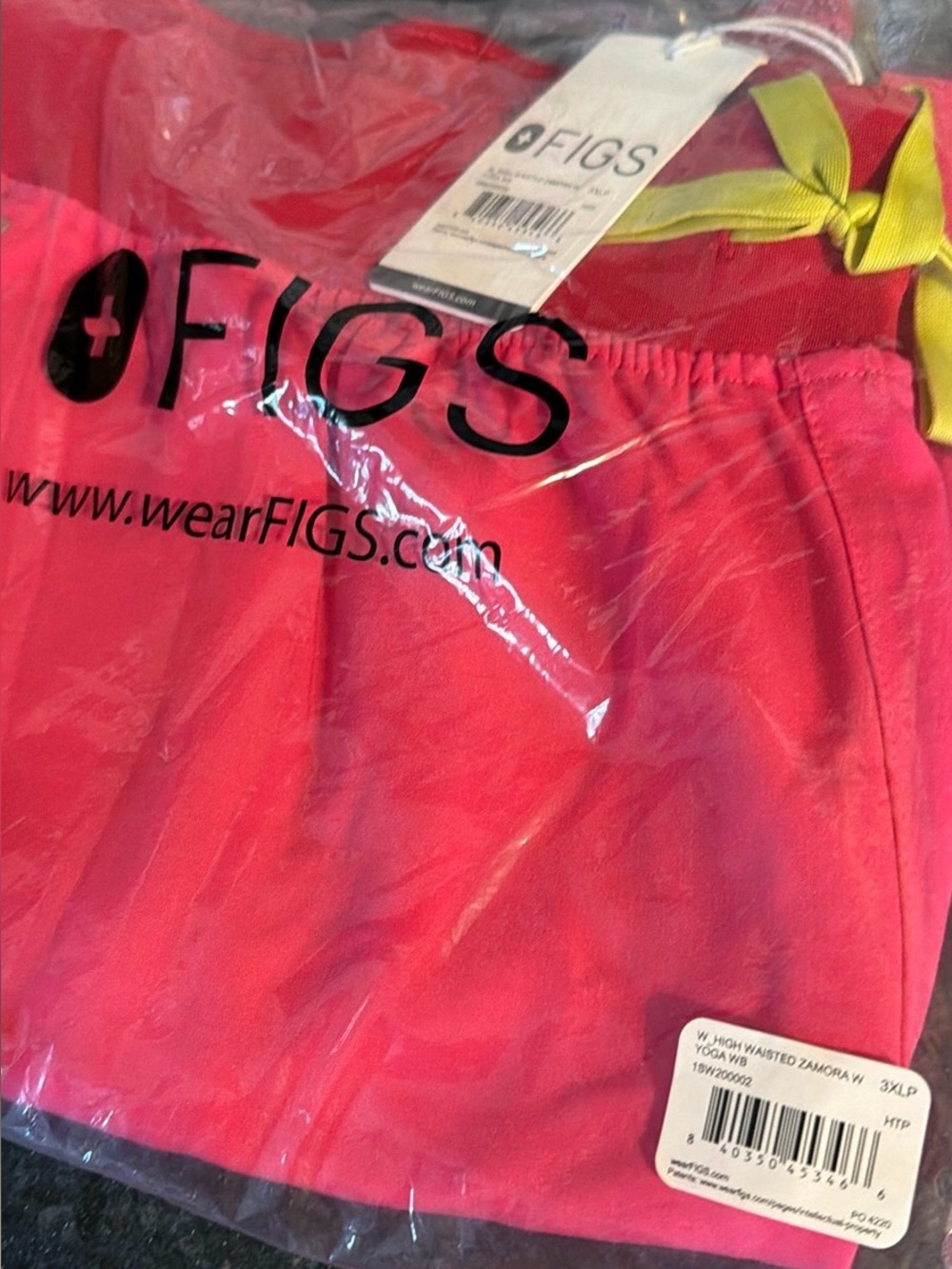 NWT FIGS Women's Zamora High Waisted Yoga Jogger Scrub Pants 3XLP, $28